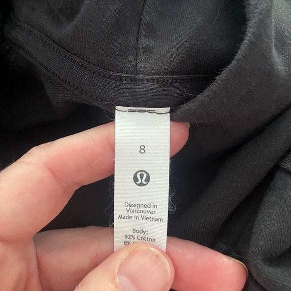 Lululemon Scuba Pullover Black - Picture 6 of 7
